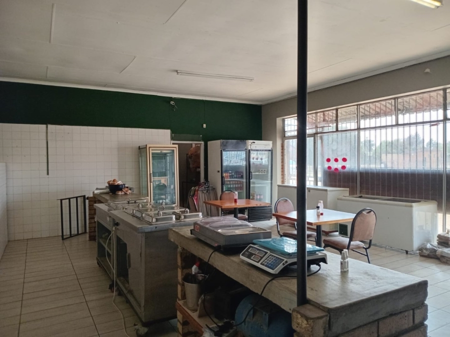  Bedroom Property for Sale in Bloemhof North West